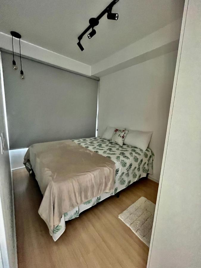 Ap Novo + Ar + Wifi + Coworking - Itaim Bibi Apartamento São Paulo